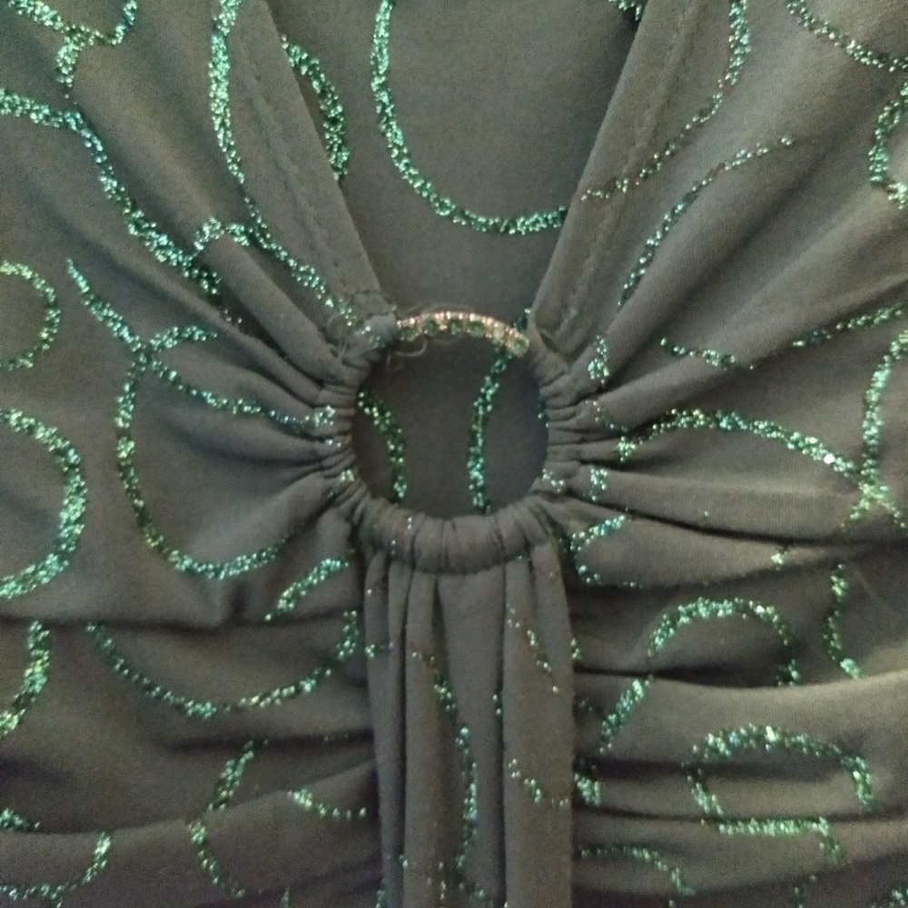 Dress - Picture 3 of 5